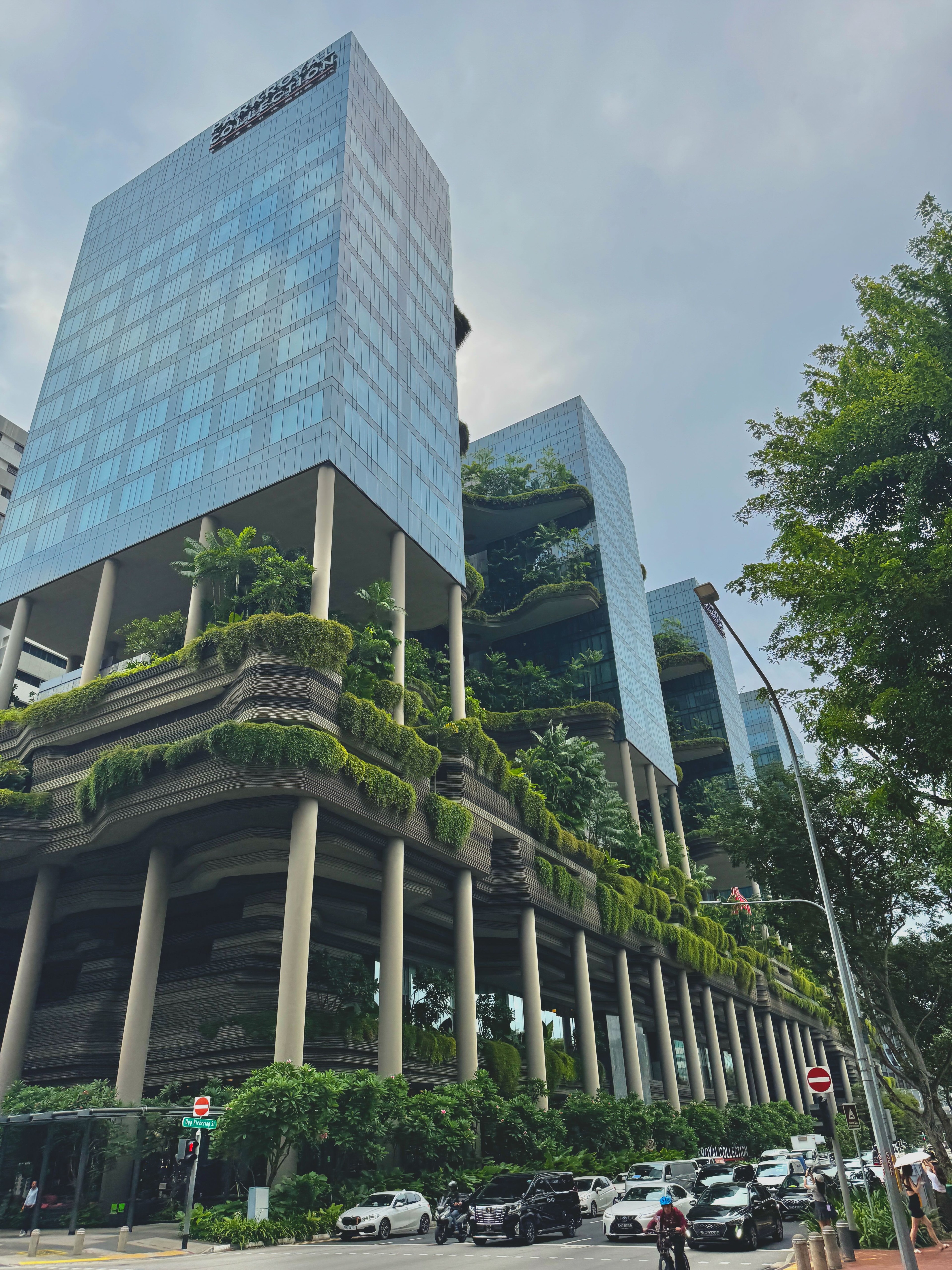 싱가포르 호텔 예약 팁 파크로얄 컬렉션 피커링 호텔 | 도시 속 정원에서의 특별한 경험