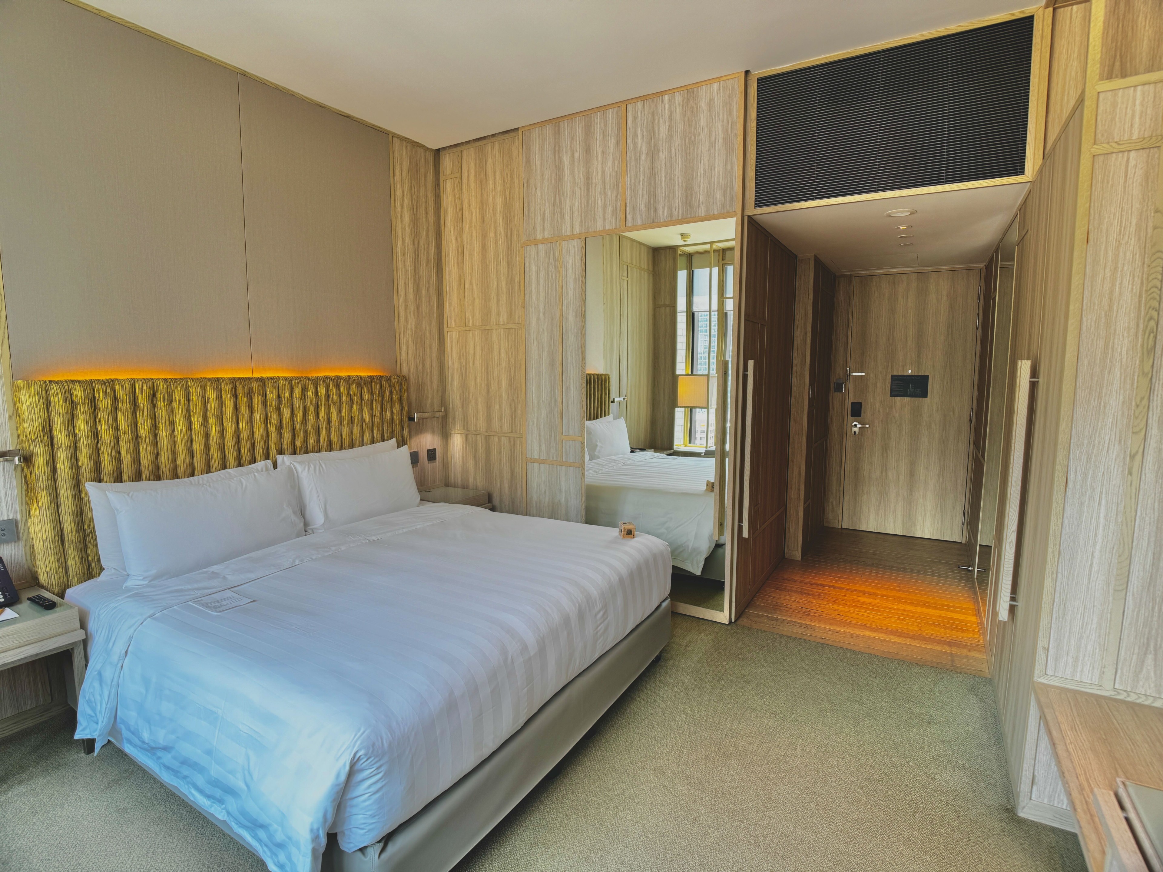 싱가포르 호텔 예약 팁 파크로얄 컬렉션 피커링 호텔 | 도시 속 정원에서의 특별한 경험