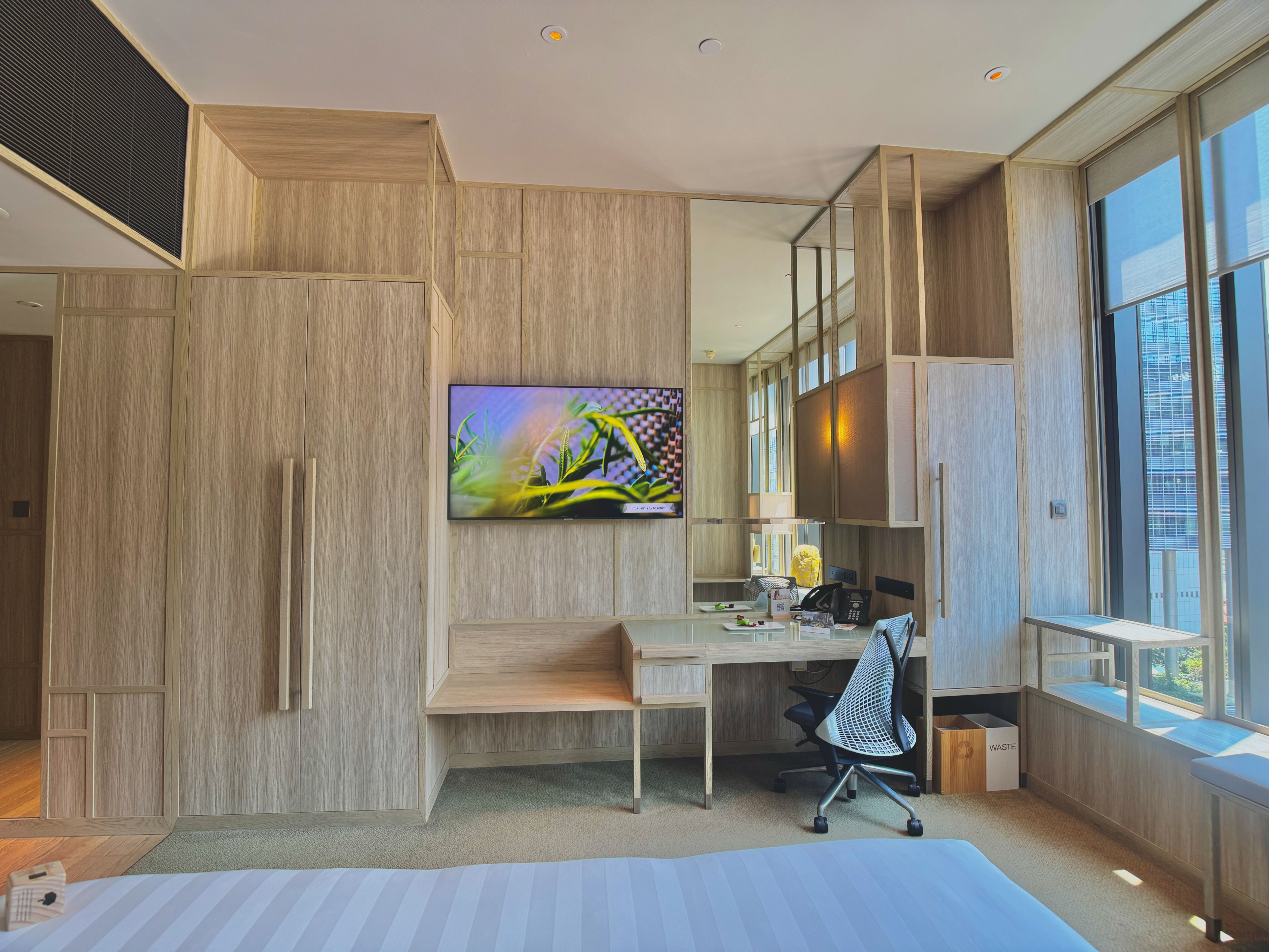 싱가포르 호텔 예약 팁 파크로얄 컬렉션 피커링 호텔 | 도시 속 정원에서의 특별한 경험