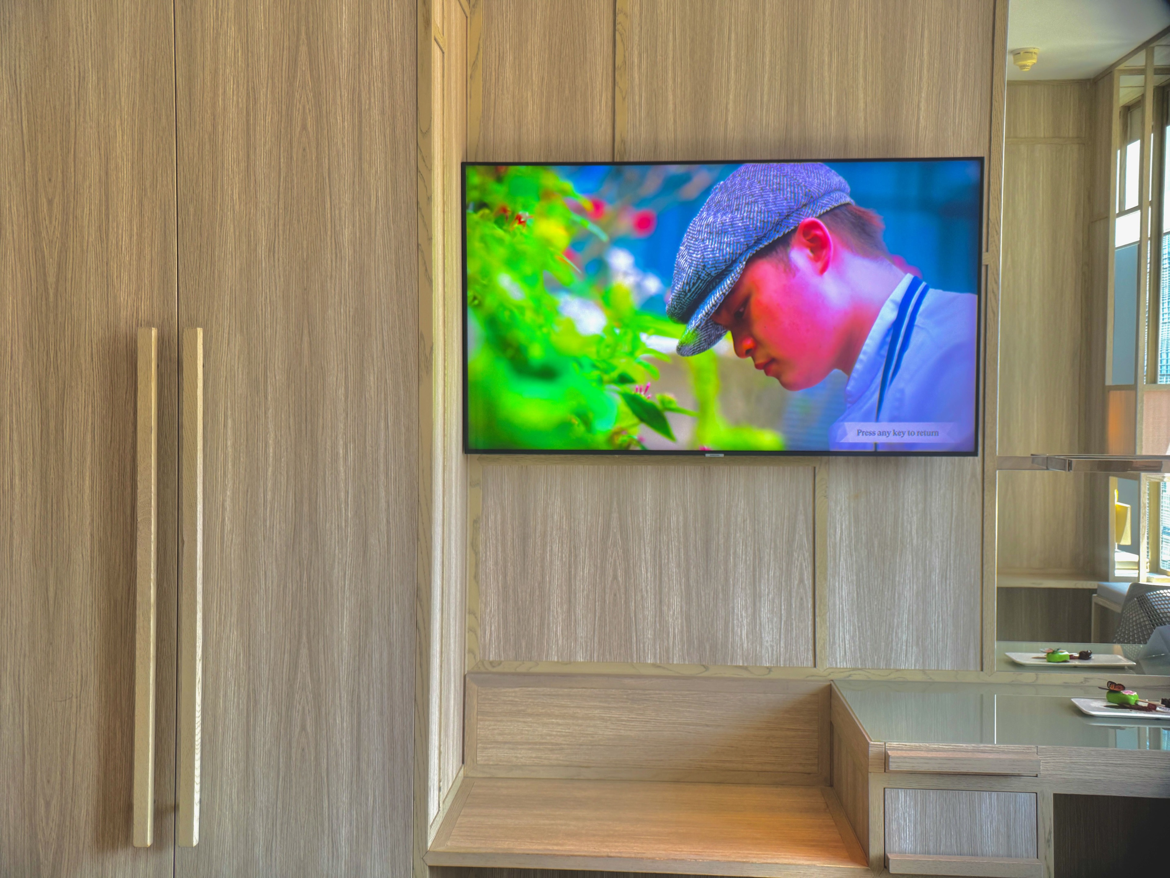 싱가포르 호텔 예약 팁 파크로얄 컬렉션 피커링 호텔 | 도시 속 정원에서의 특별한 경험