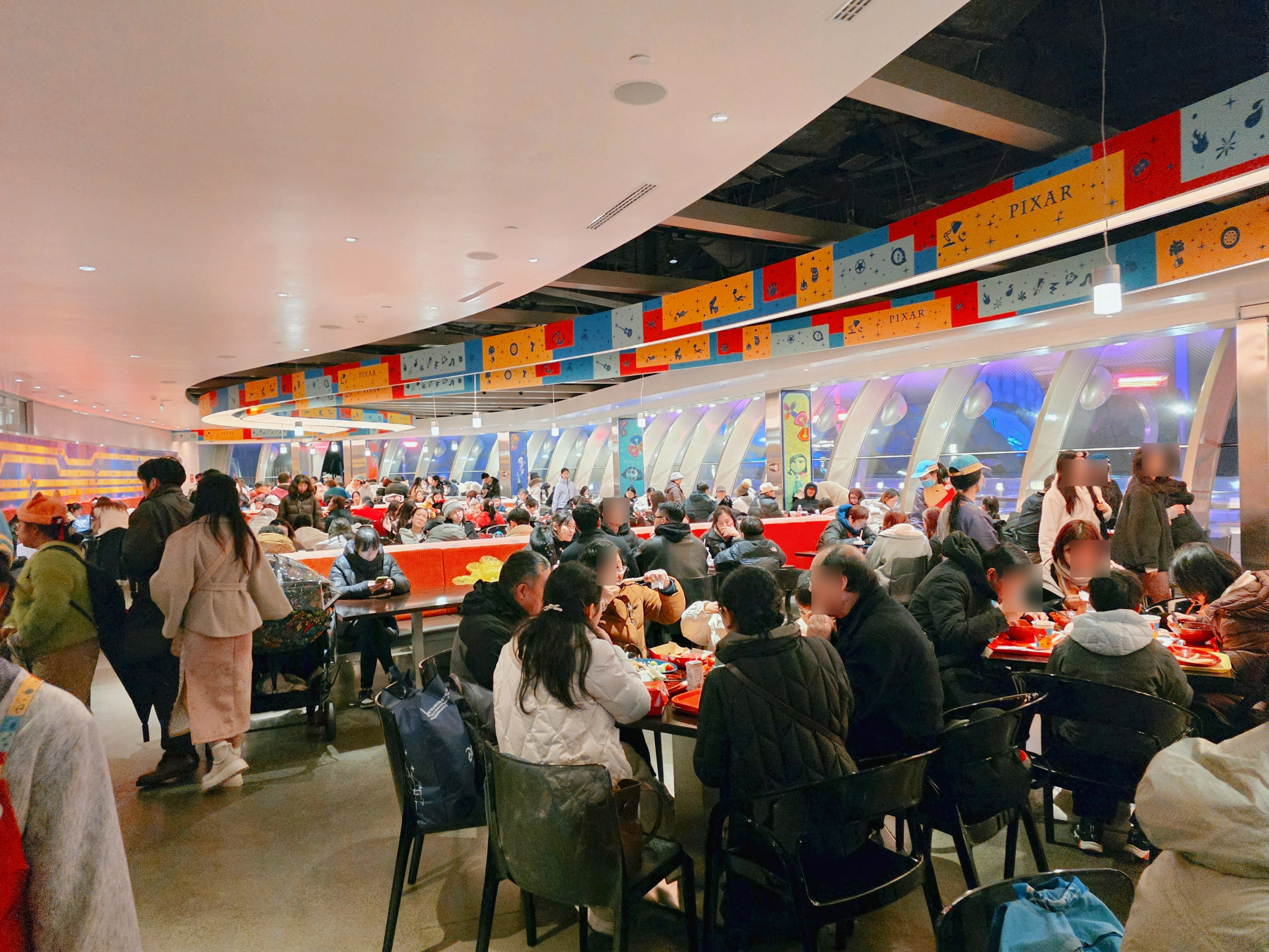 上海ディズニーランドの美しい風景