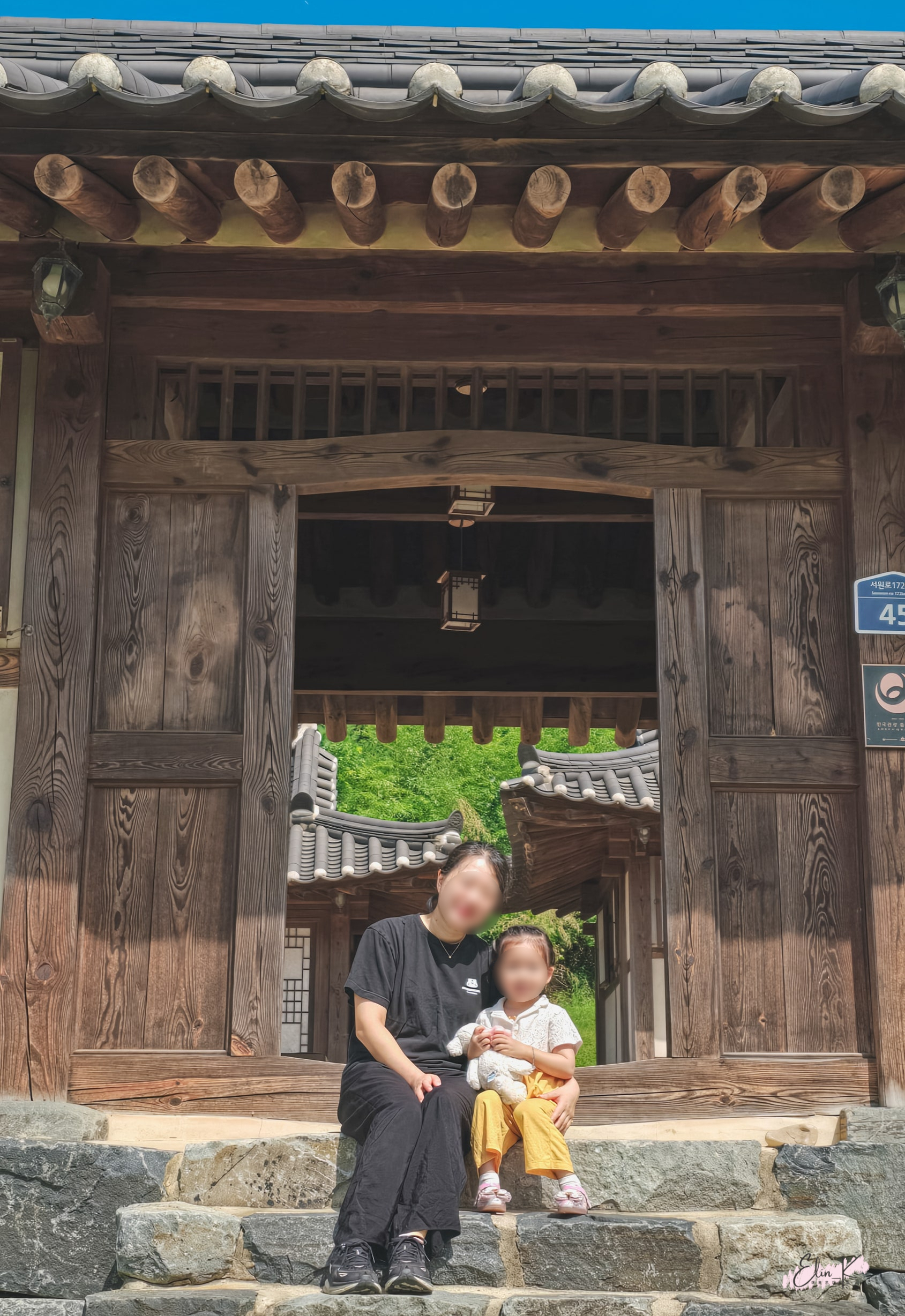 Panoramic view of the hotel grounds