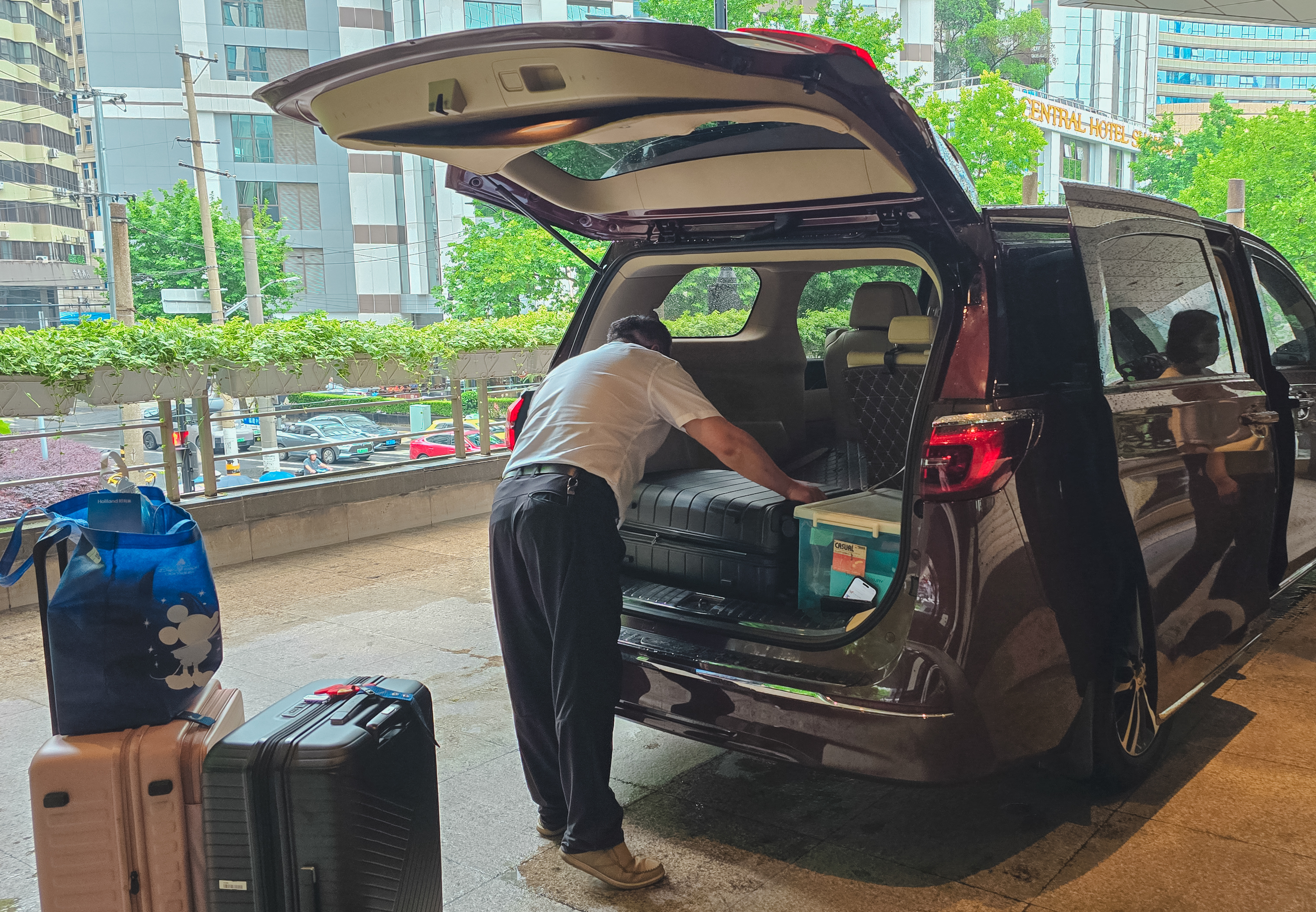 空港送迎車