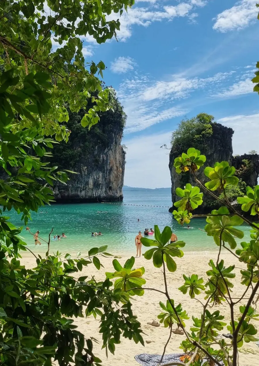 Hong Island lagoon with emerald water