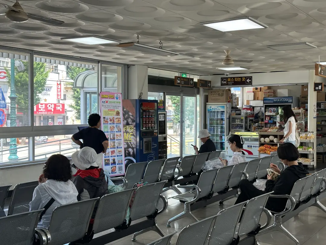待合室の様子