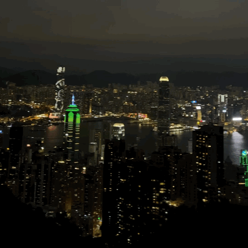 วิวจาก Victoria Peak ยามค่ำคืน