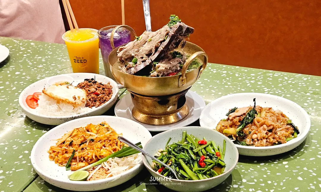 Our table spread at Have a Zeed