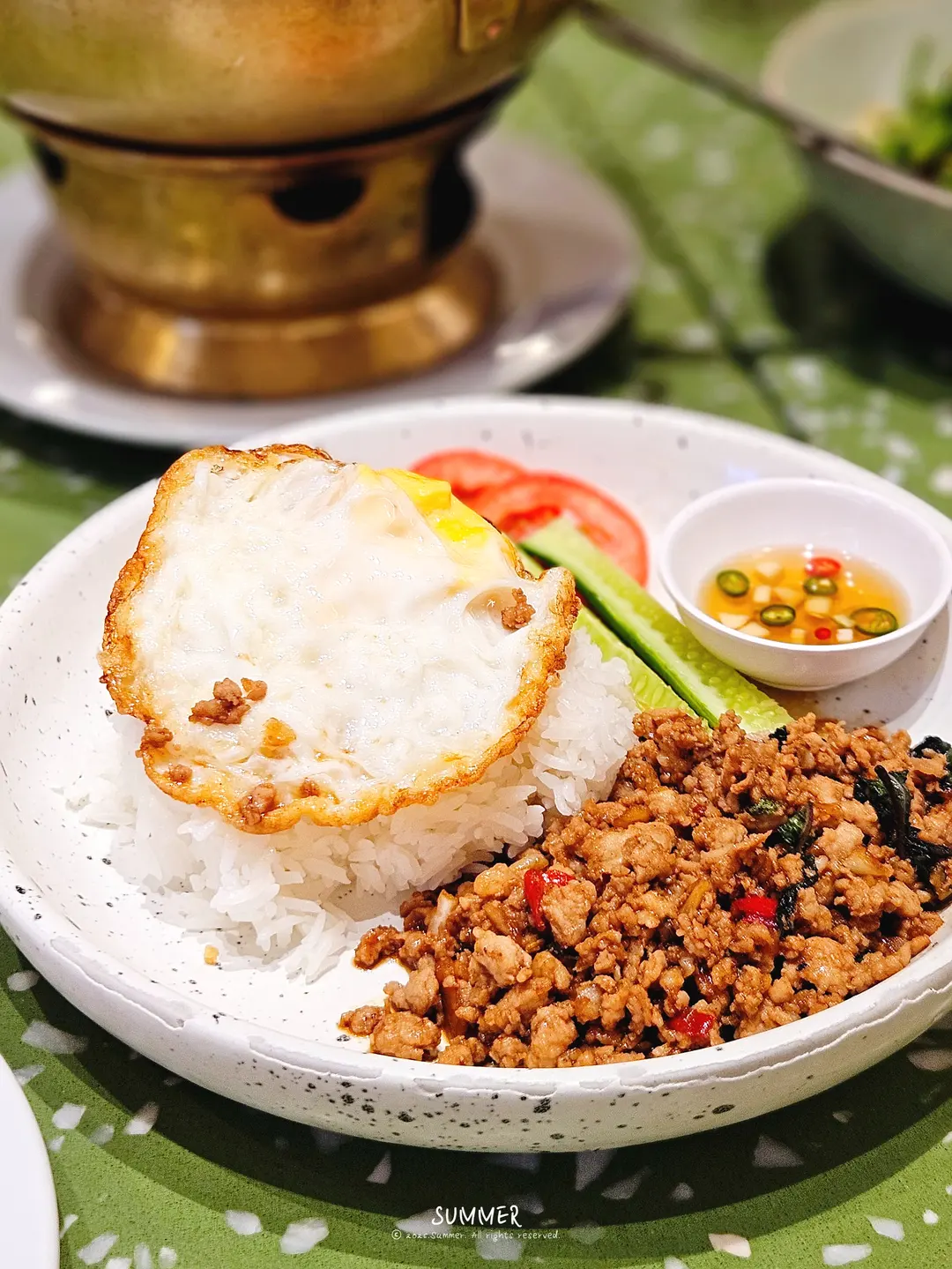 Pad Kra Prow Moo Saap
