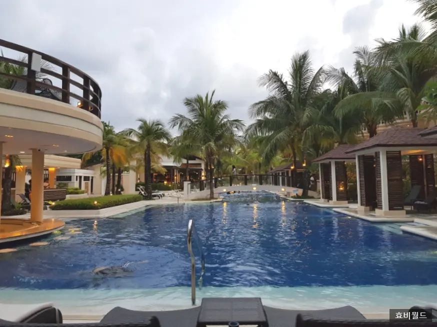 Henann Garden Resort Exterior