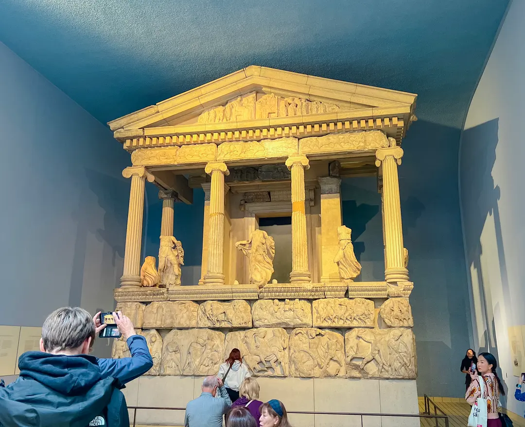 Crowds inside the British Museum