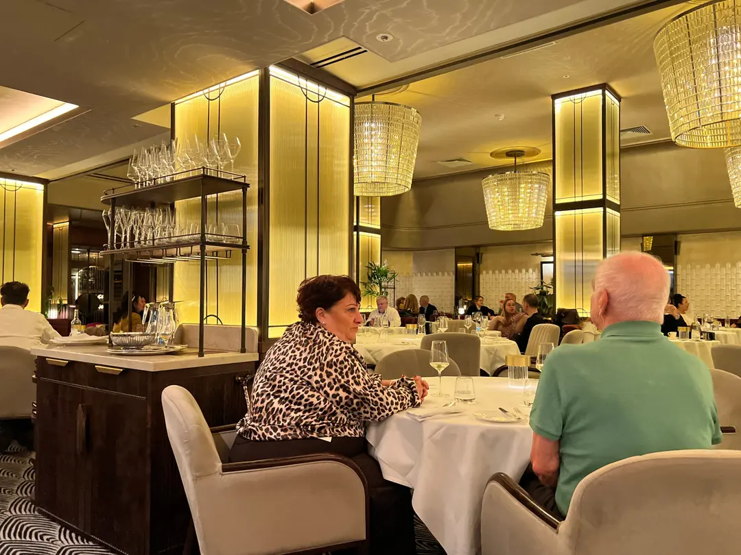 Savoy Grill Atmosphere