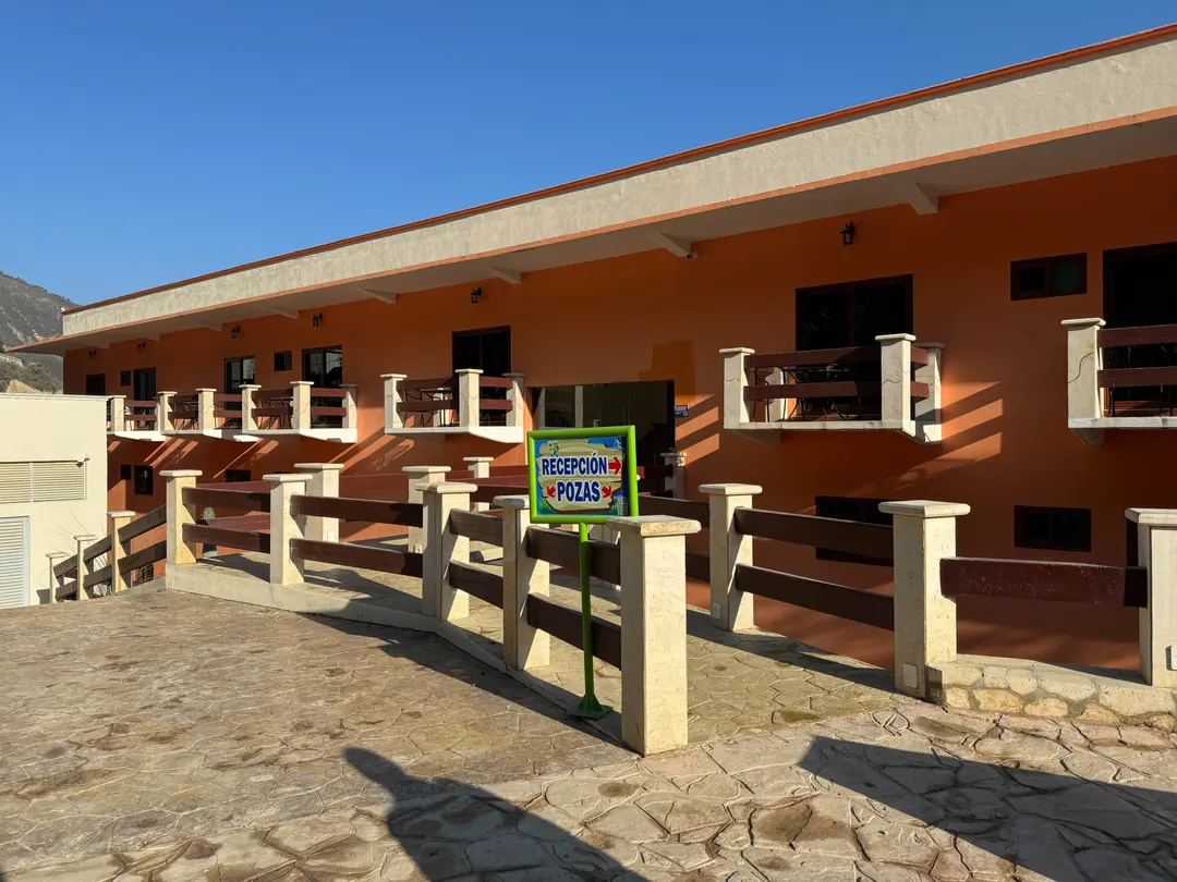 Tolantongo ticket booth