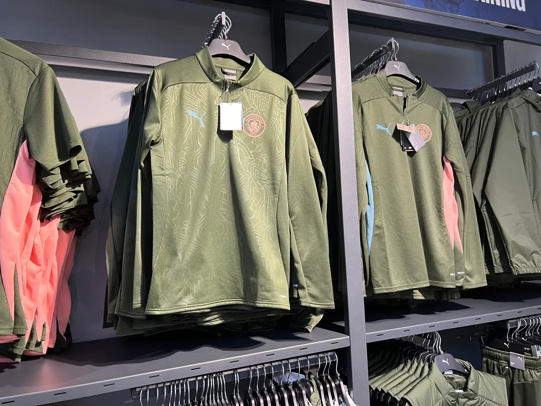 Windbreaker Jackets
