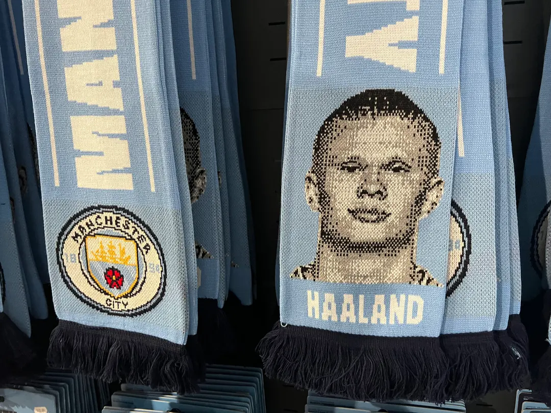 Haaland Scarf