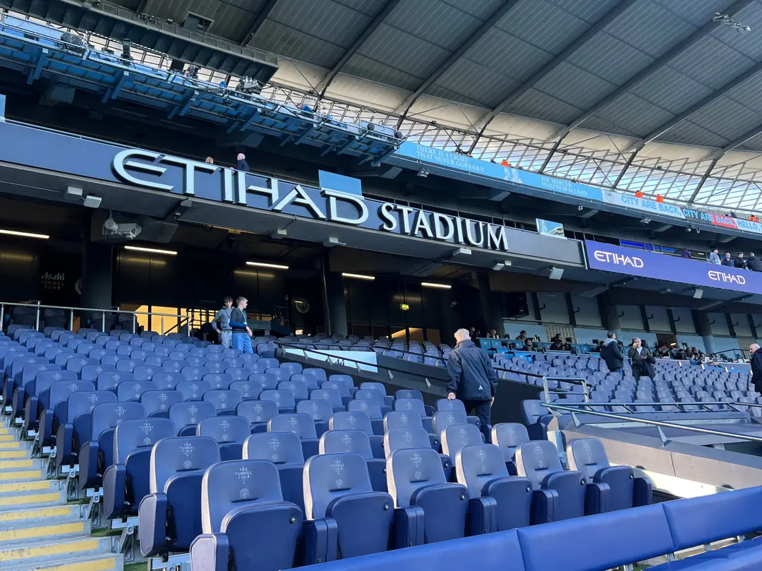 Player Benches