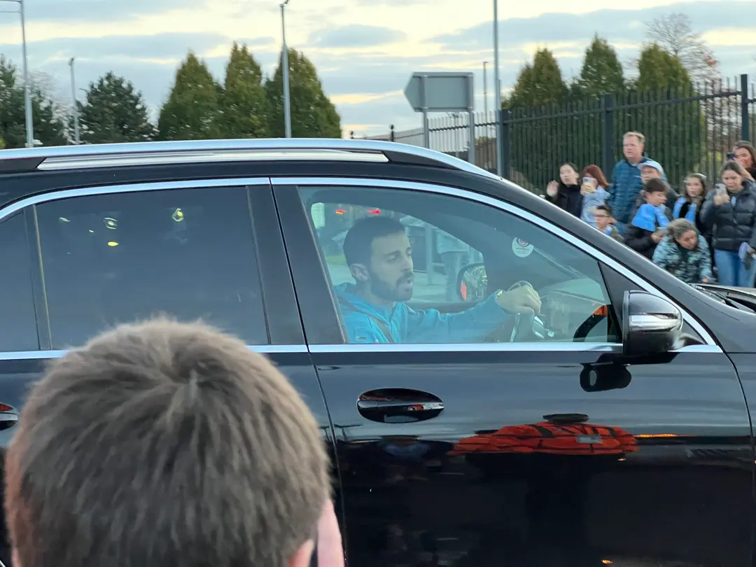 Bernardo Silva driving