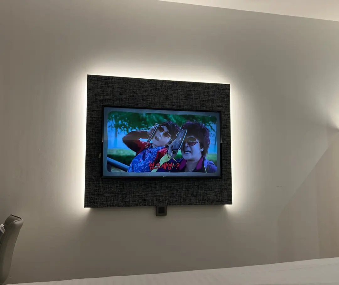 客室のテレビ