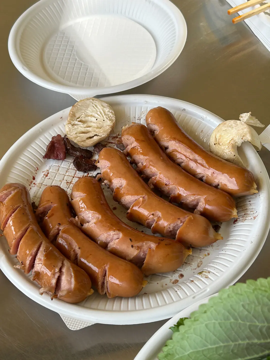 ソーセージとタコの串焼き
