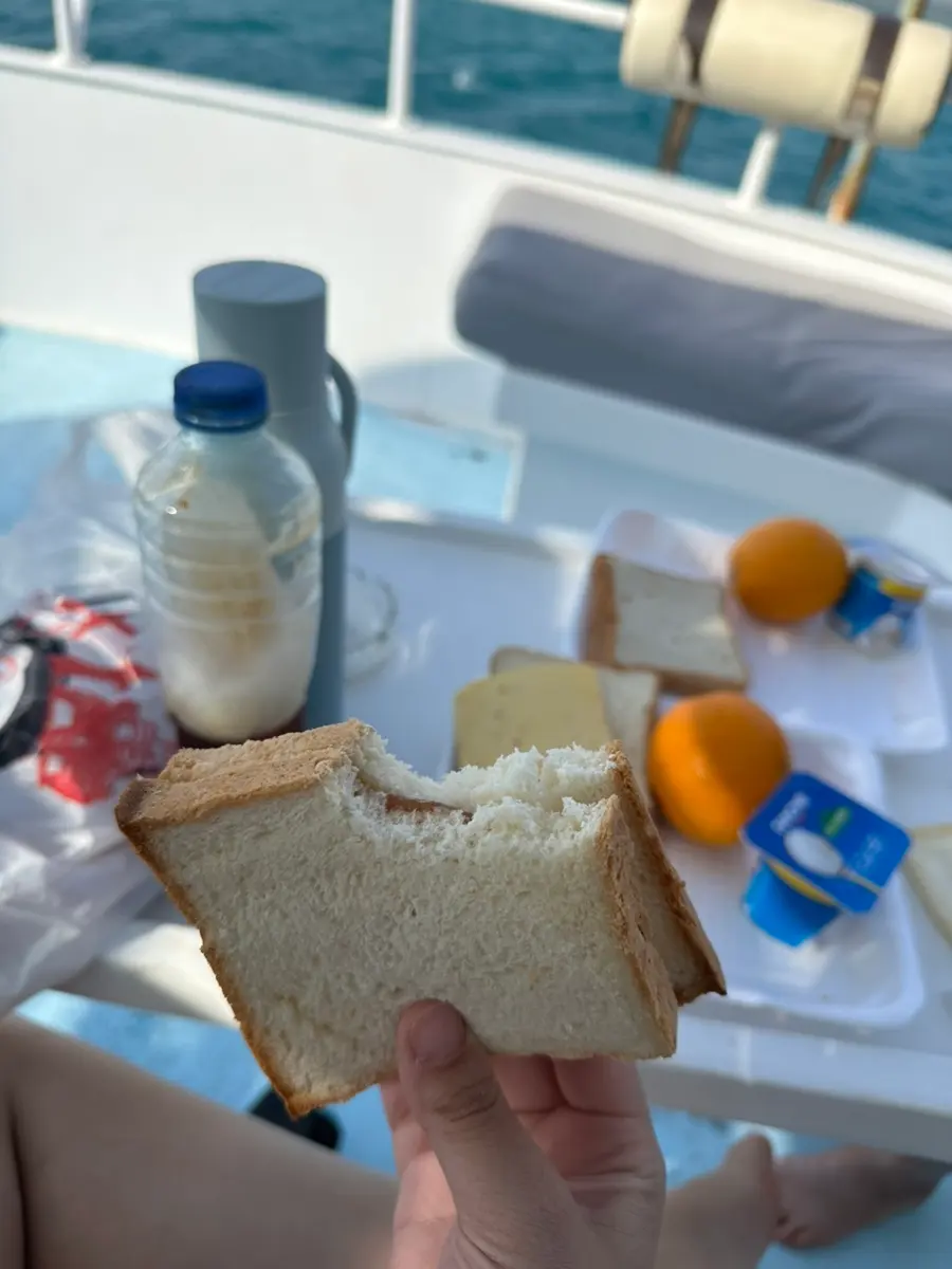 Breakfast box contents