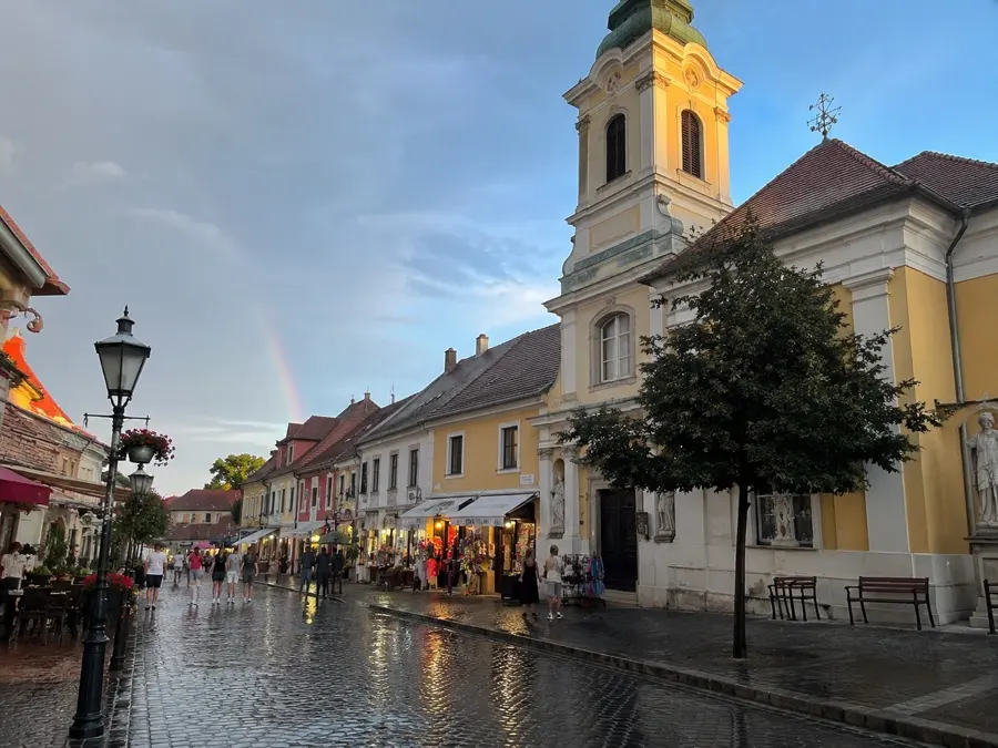 เมืองน่ารักเซนเทนเดร Szentendre