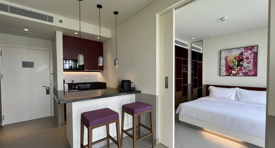 Wink Hotel Da Nang Riverside lounge