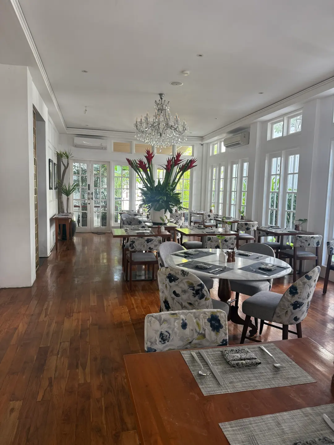 Breakfast Restaurant