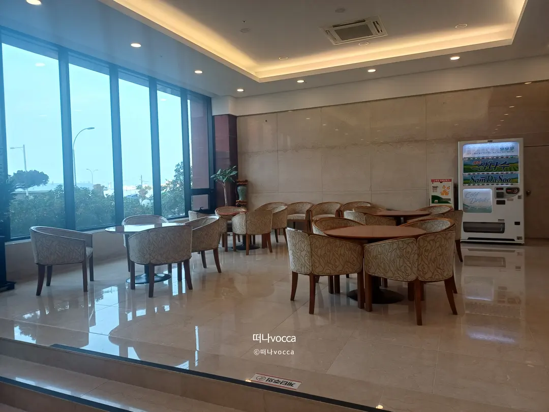 Hotel Elevator Hall