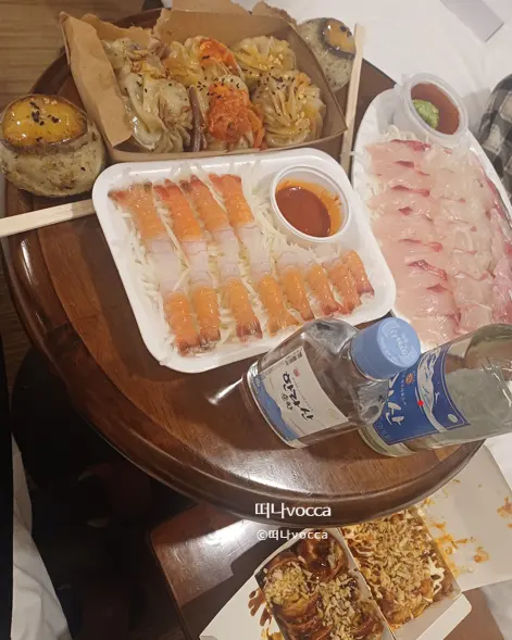 Takeout food from Dongmun Market