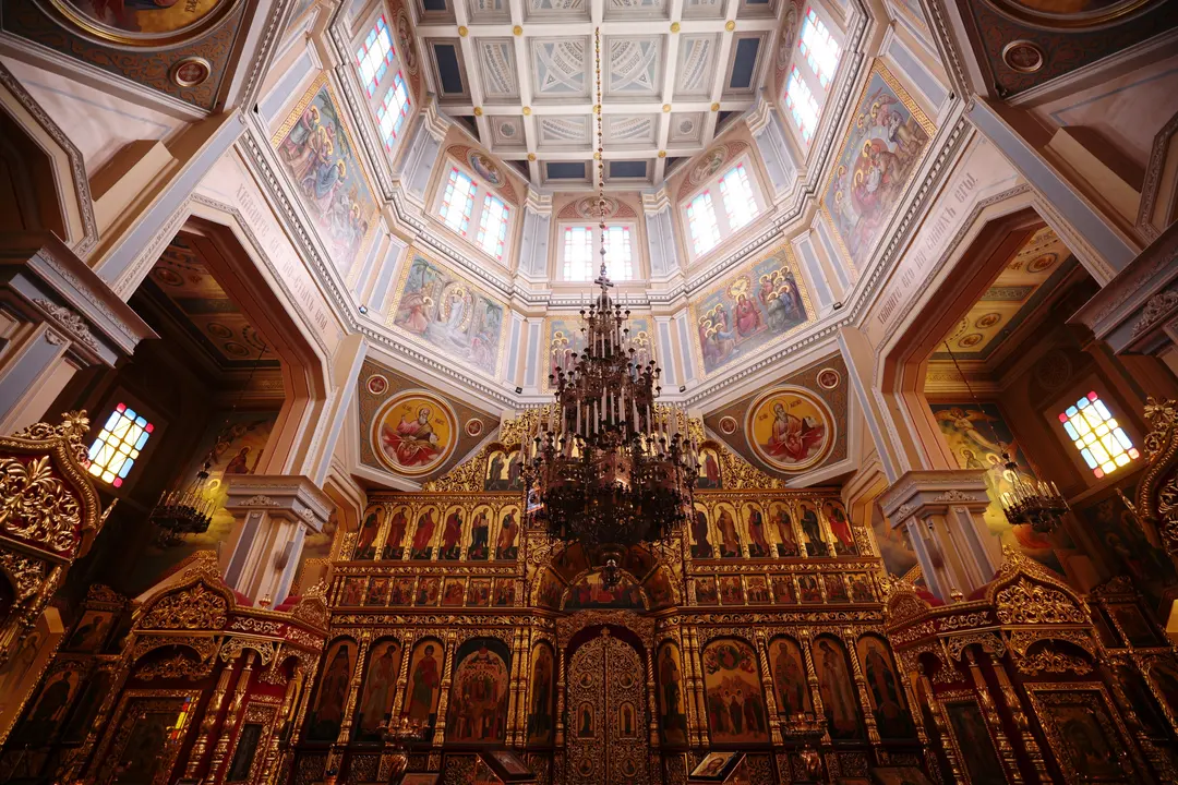 Kazakhstan Travel | Must-Visit Spot in Almaty "Zenkov Cathedral"