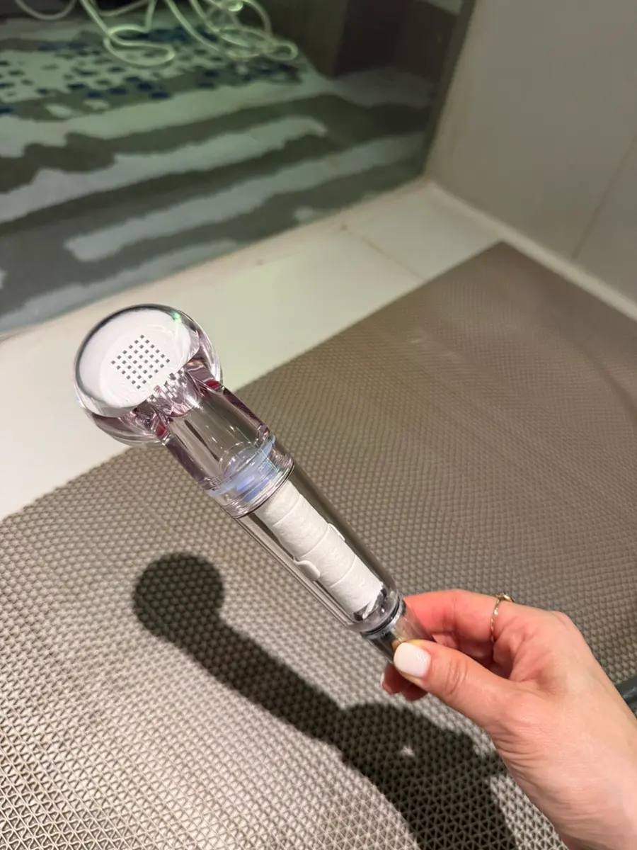 1日使用後のシャワーフィルター