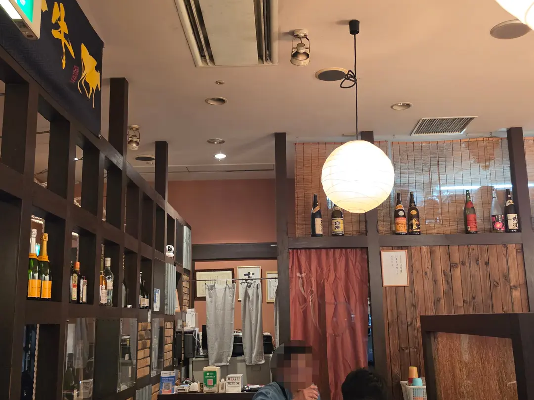 เมนูและการตกแต่งในร้าน