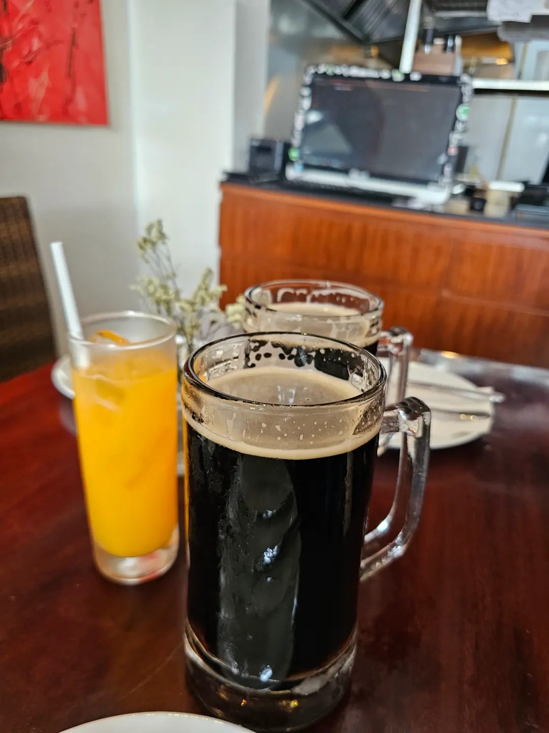 แก้วเบียร์ Sapporo Black และ 1664 Blanc