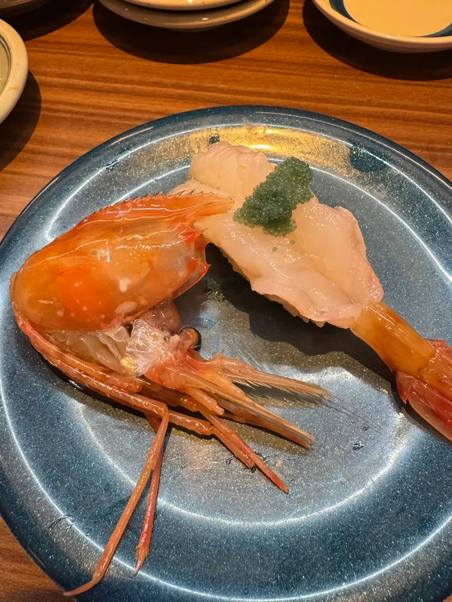 ボタンエビ