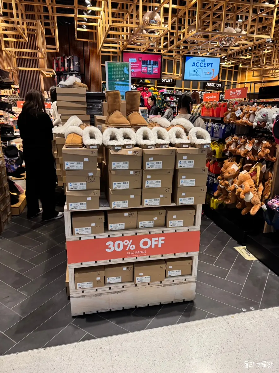 空港のUGGショップ