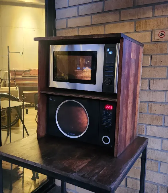 Microwave area outside cafe