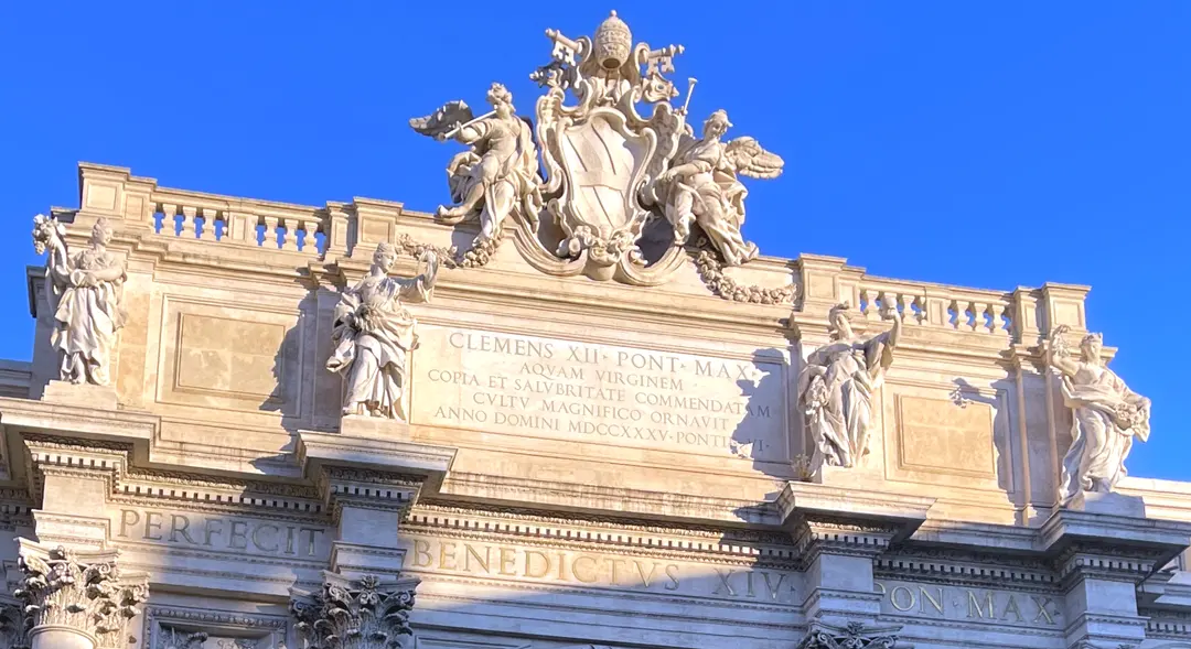 Close-up of Oceanus statue
