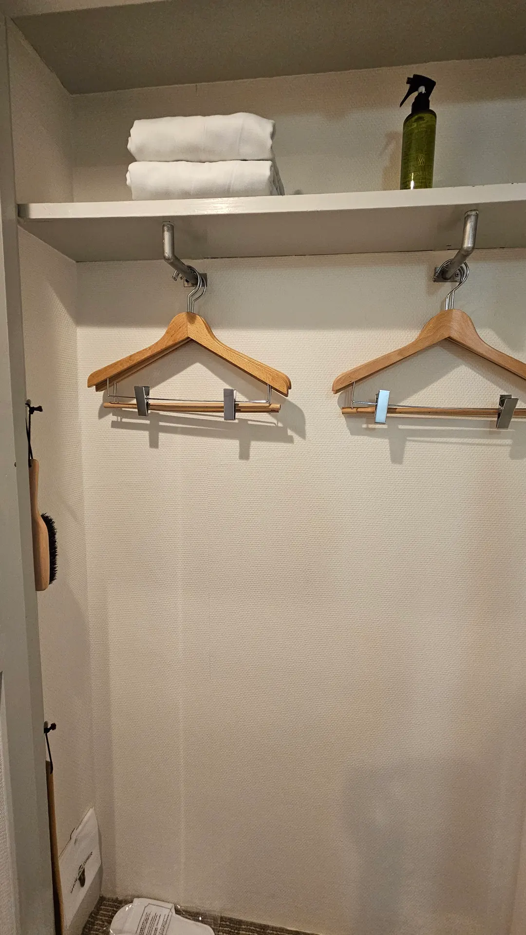 Room Closet