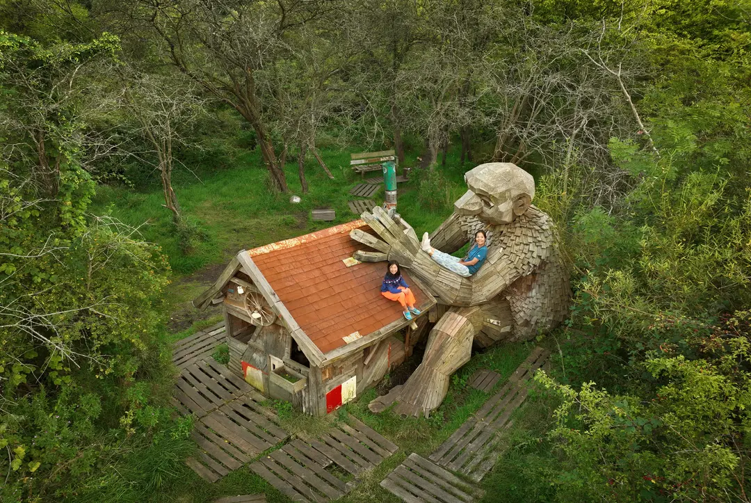 The thrill of finding them one by one: a troll hunting adventure