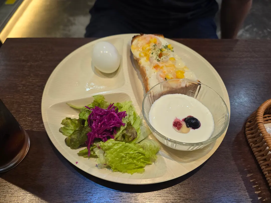 Shrimp Gratin Toast