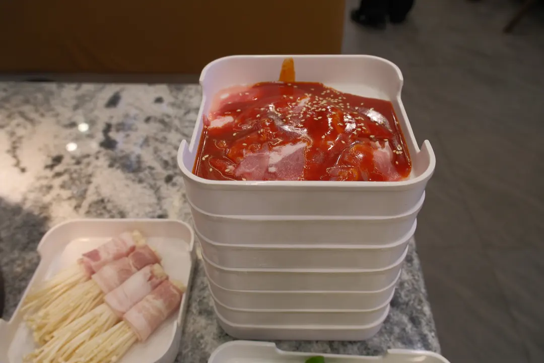Sukishi Meat Tower