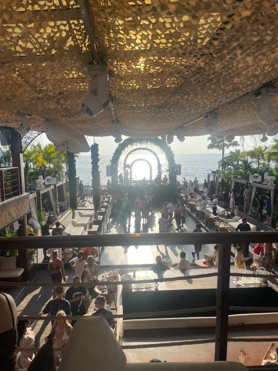 태국 푸켓 l Yona beach club| 요트파티 후기, 가는법, 가격, 티켓 , 예약 | 낮부터 밤까지 환상적인 푸켓 요나비치클럽