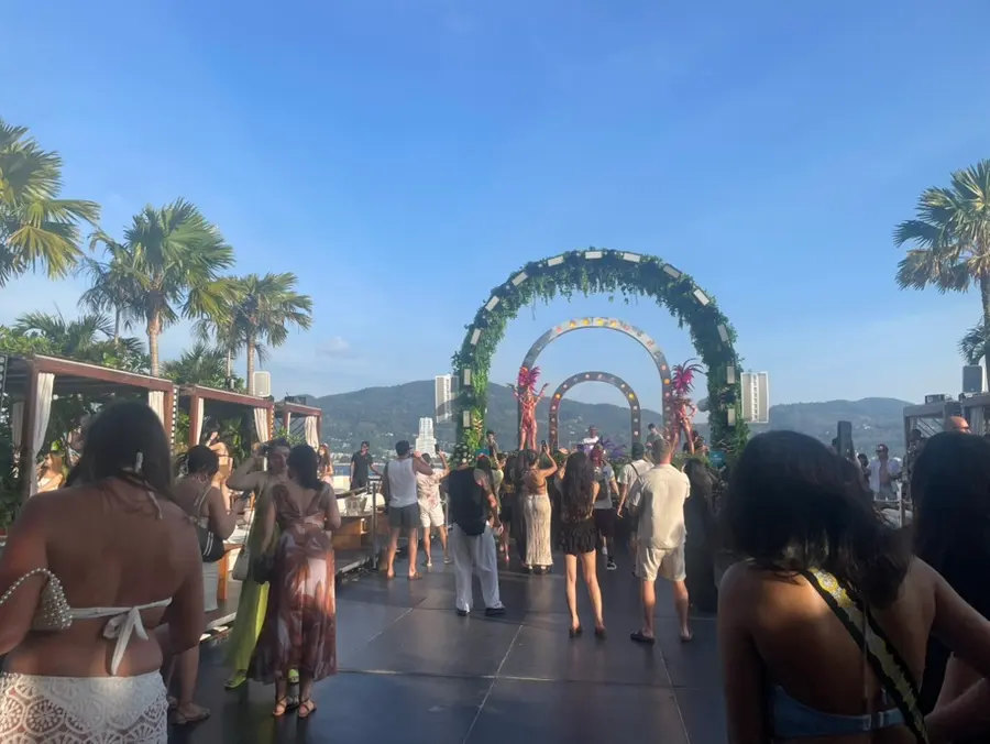 태국 푸켓 l Yona beach club| 요트파티 후기, 가는법, 가격, 티켓 , 예약 | 낮부터 밤까지 환상적인 푸켓 요나비치클럽