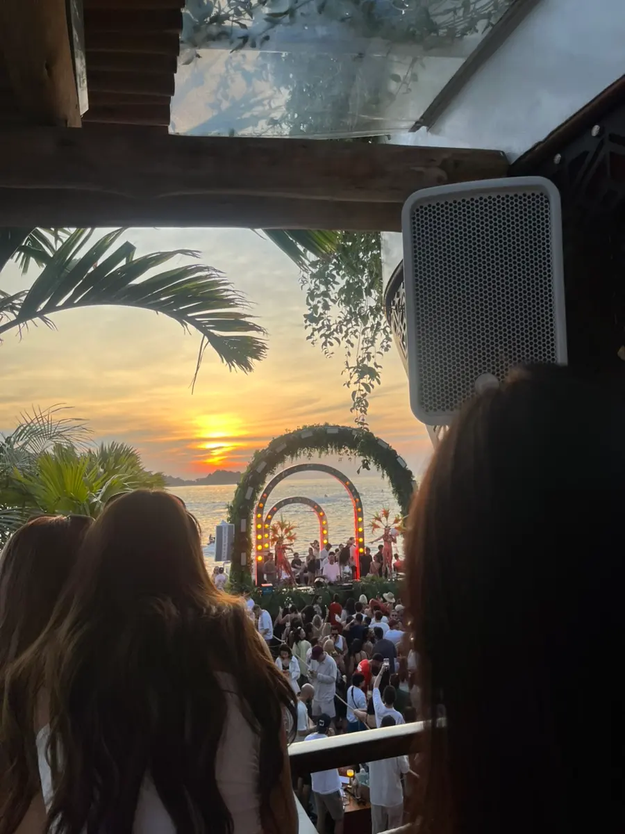 태국 푸켓 l Yona beach club| 요트파티 후기, 가는법, 가격, 티켓 , 예약 | 낮부터 밤까지 환상적인 푸켓 요나비치클럽