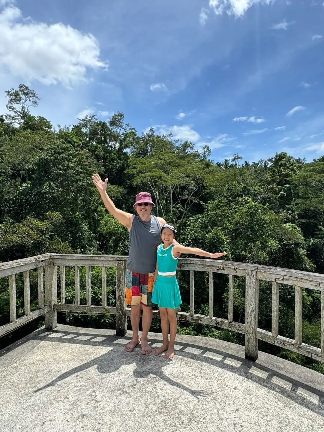 ครอบครัวแฮปปี้กับที่พักอูบุด