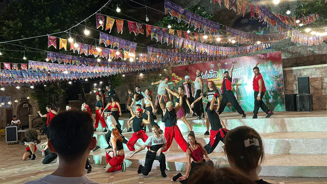 Sunset Town Night Market