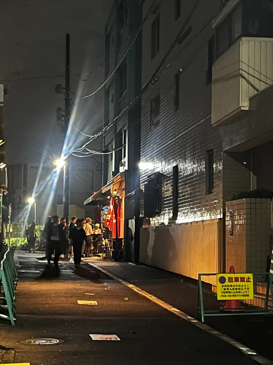 Aoyama Hachi exterior