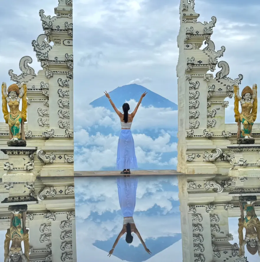 ประตูสวรรค์จำลองที่ลาฮังกันสวีท
