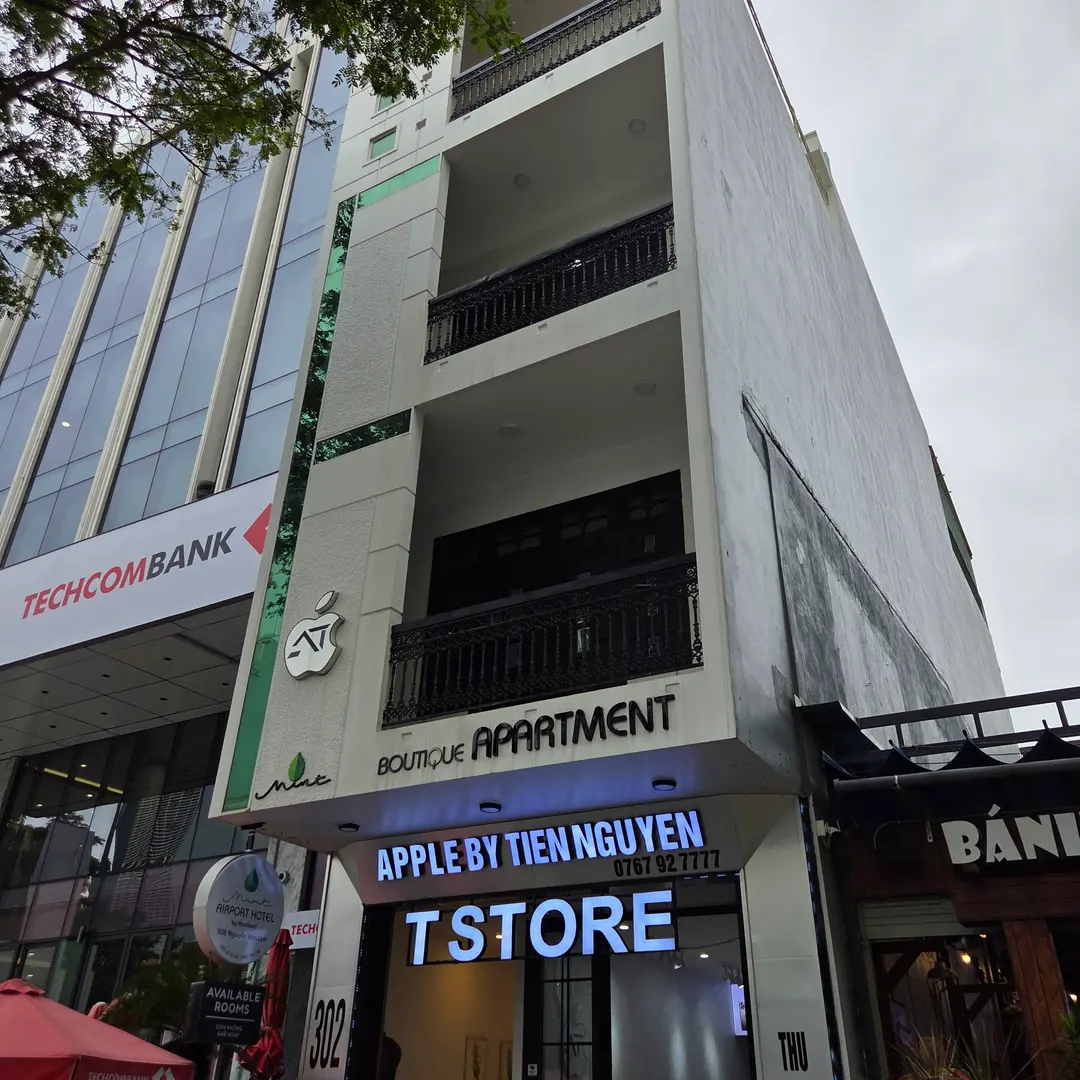 Mint Airport Central Hotel 外観