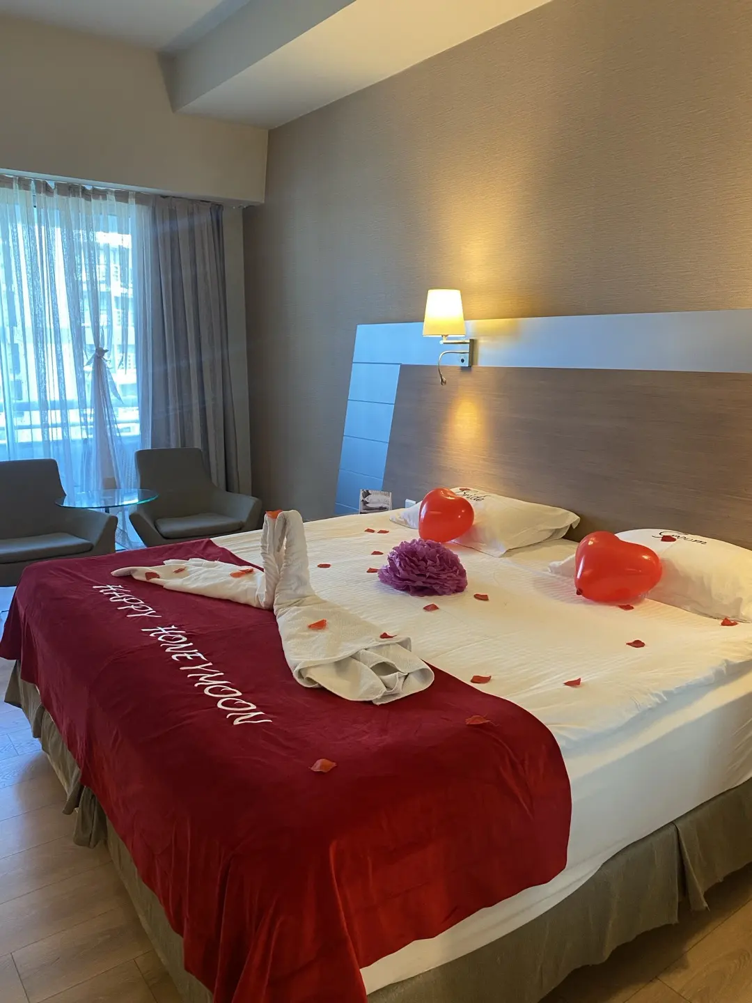 Honeymoon Room Decoration