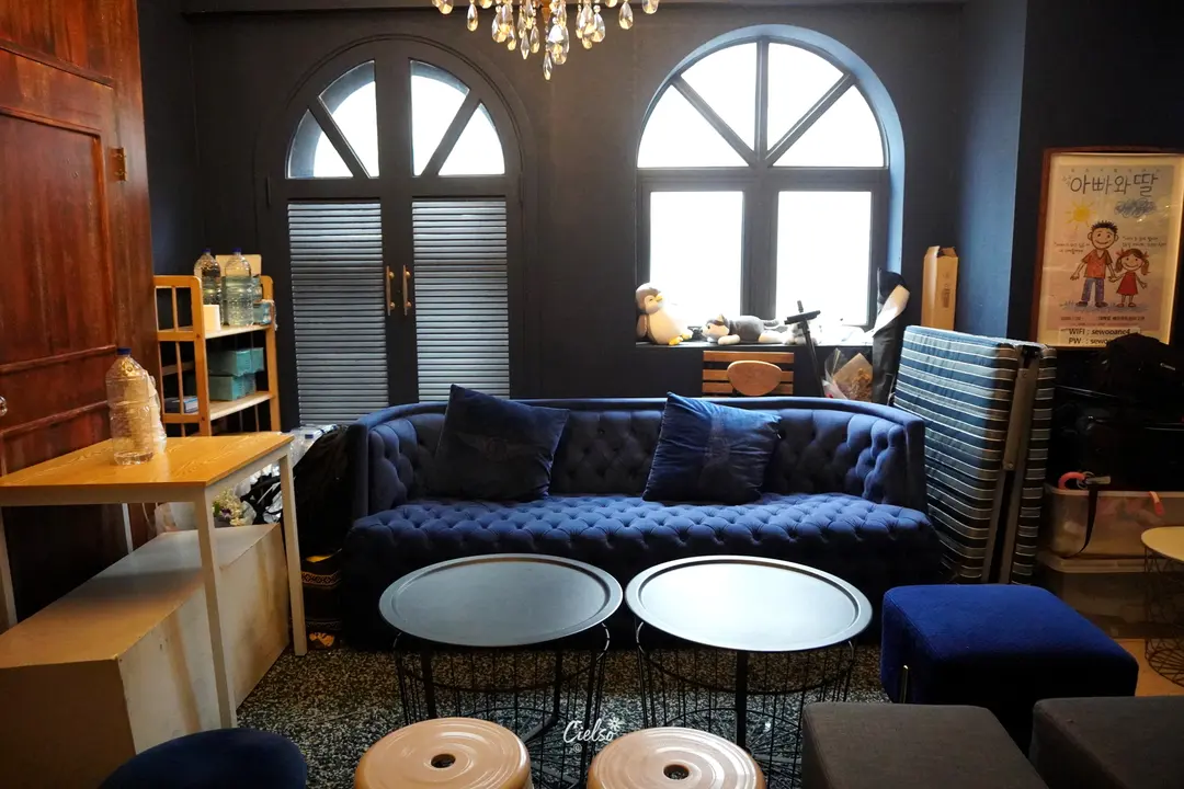 Lobby waiting area